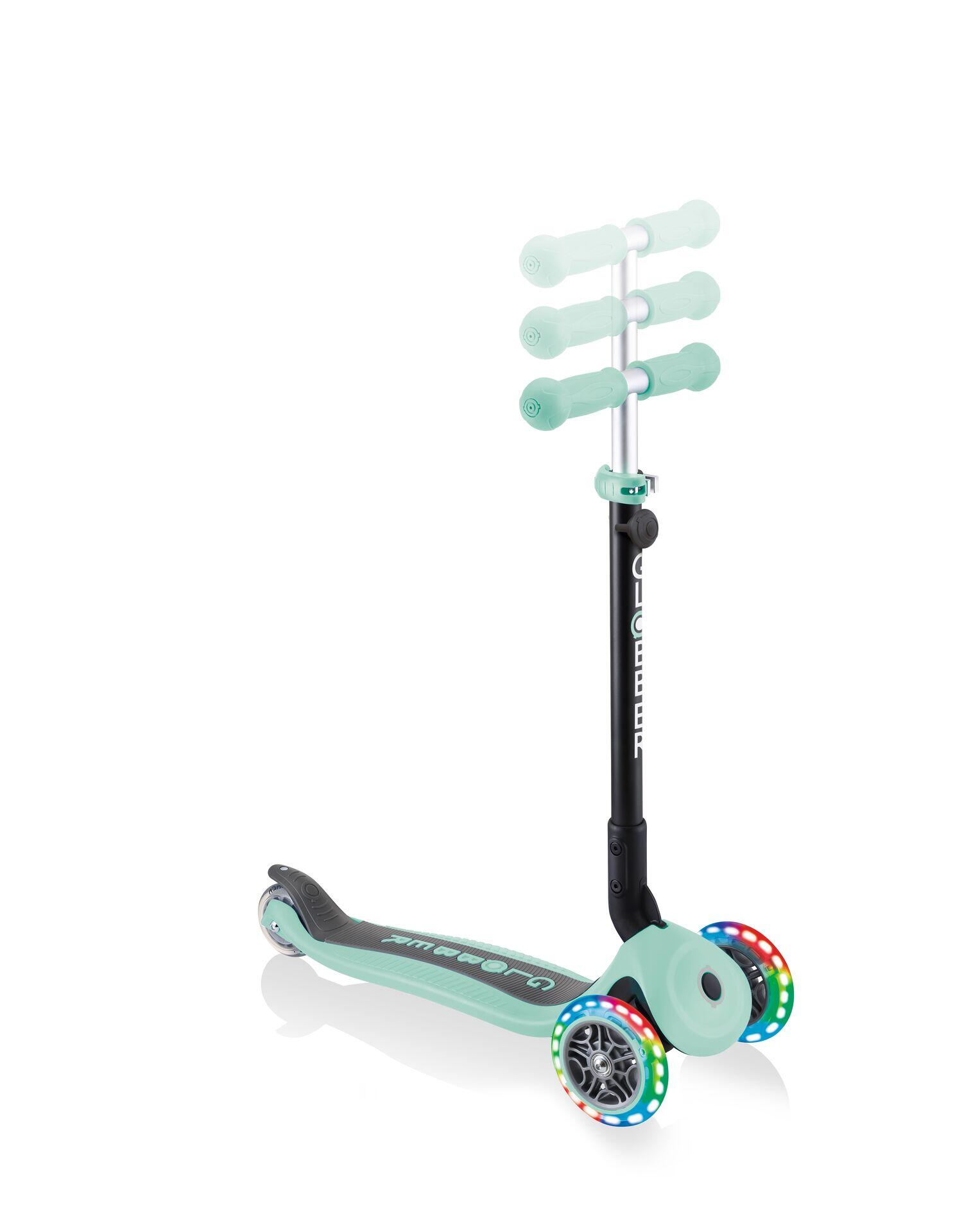 GLOBBER GO-UP FOLDABLE LIGHTS mint, mit Leuchtrollen 5/7