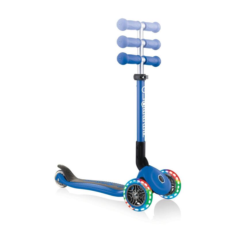 GLOBBER JUNIOR FOLDABLE LIGHTS dunkelblau, mit Leuchtrollen