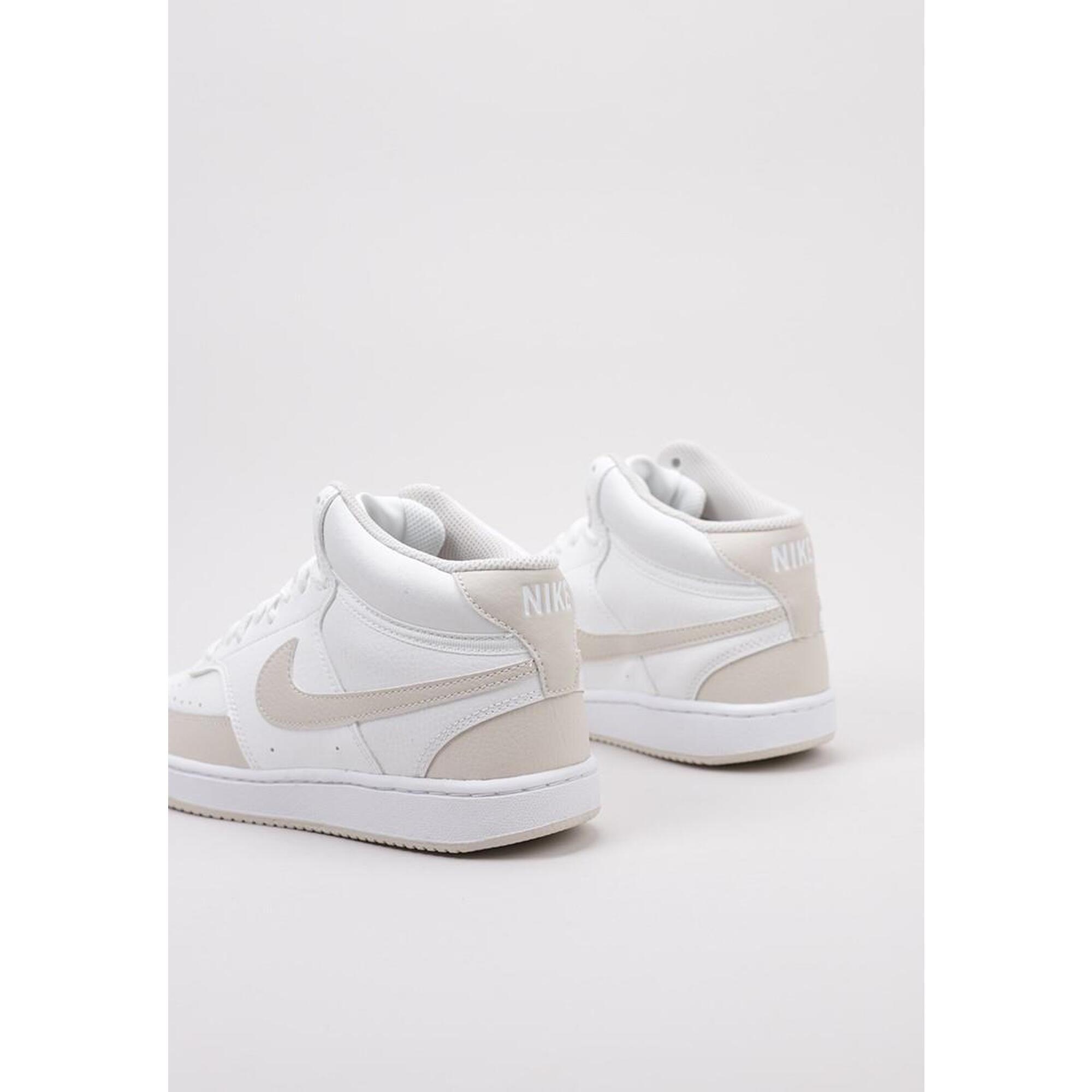 Zapatillas Deportivas Mujer NIKE Nikecourt Vision Mid Beige