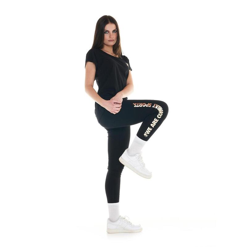 Conjunto de mujer compuesto por camiseta y leggings Leone Gold