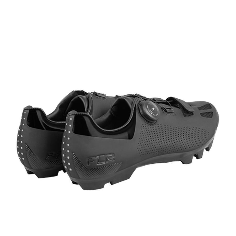 Shoes with knurled fastening + hook-and-loop fasteners FLR Elite F70