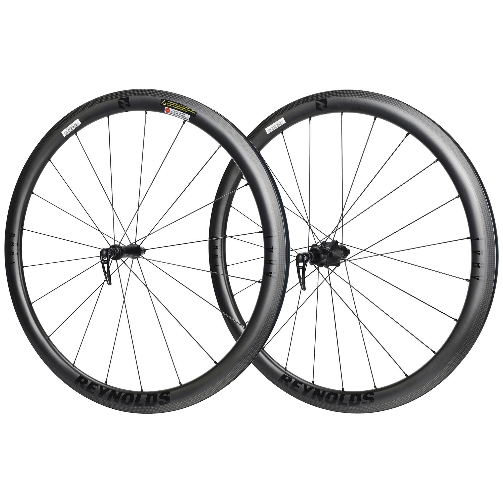 Pair of tubeless Reynolds AR41 bicycle wheels Shimano