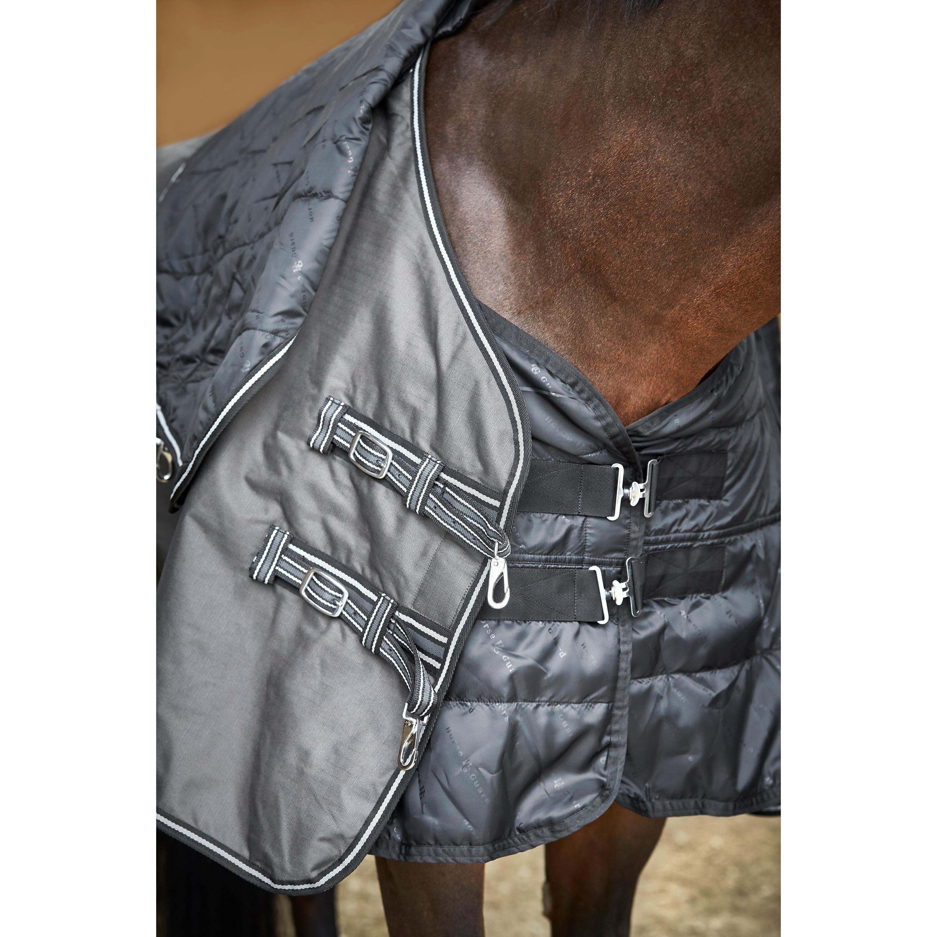 Couverture d'extérieur pour cheval liner d'adaptation HorseGuard 4/6