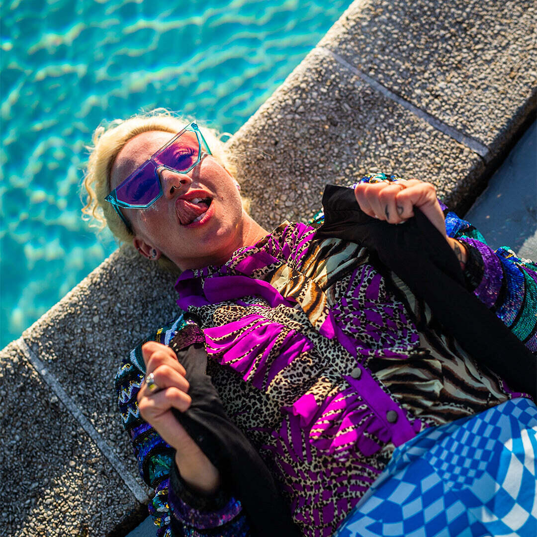 Paire de Lunettes Pit Viper The Aquamarine Showroom Bleu/Rose 6/7