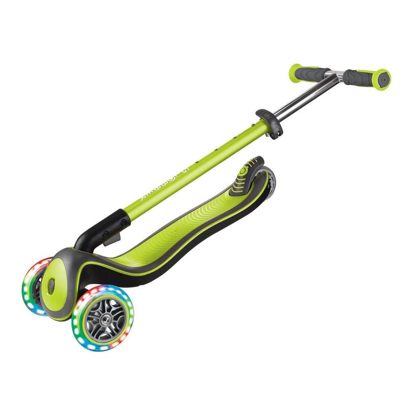 GLOBBER ELITE DELUXE LIGHTS lime grün, mit Leuchtrollen