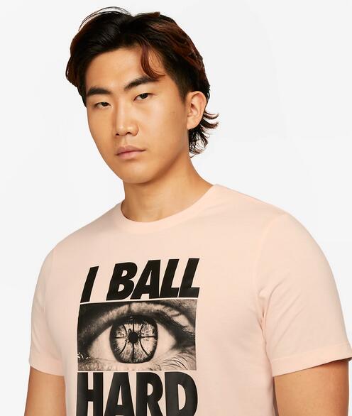 T-shirt uomo nike dri-fit tee verb p2 rosa in cotone 3/4