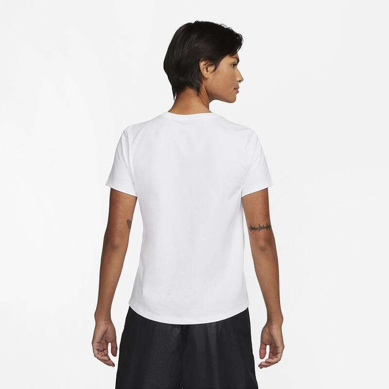 T-shirt donna nike sportswear essentials bianca in cotone