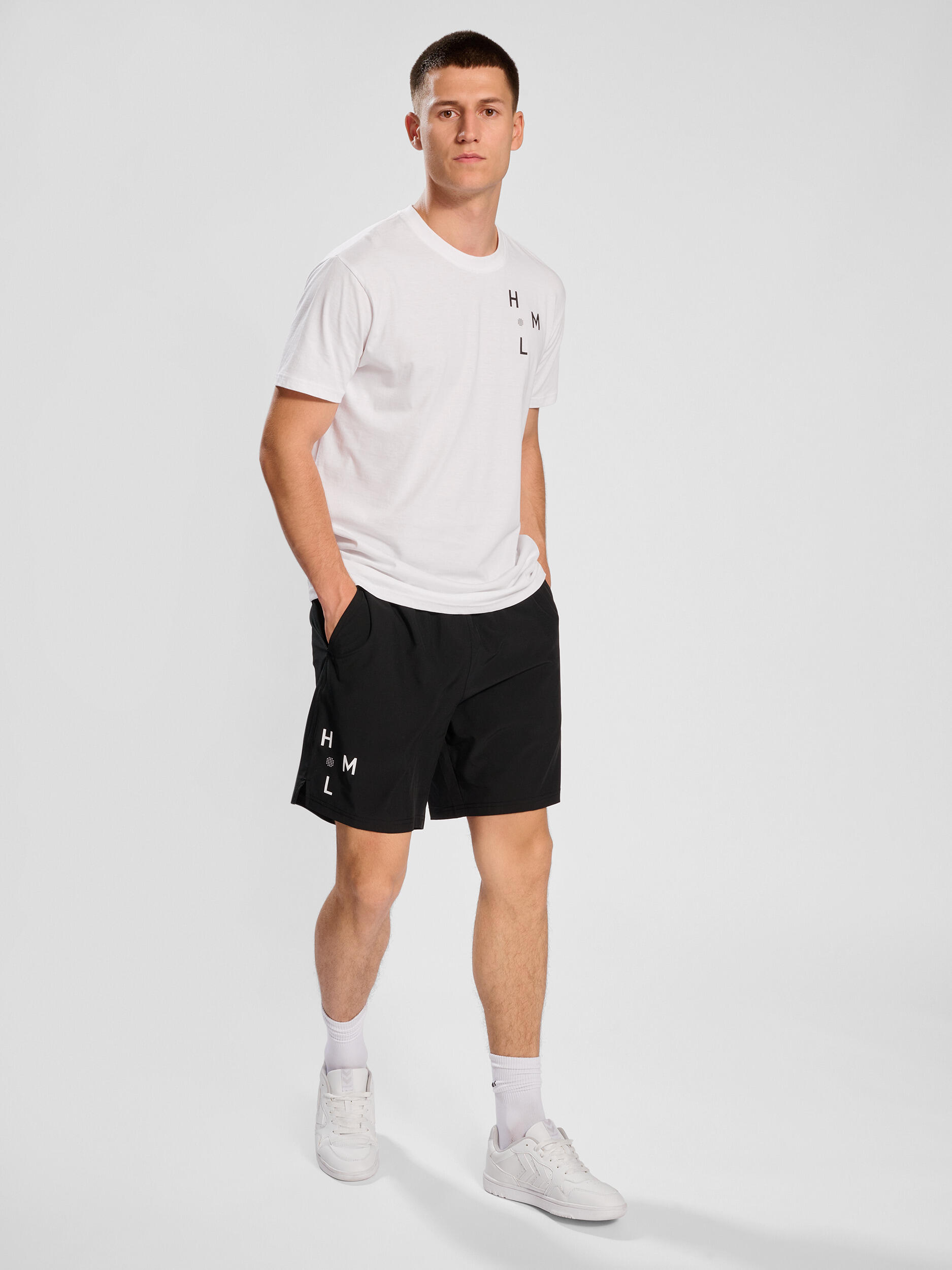 Pantaloni Corti Hmlactive Padel Uomo 2/7
