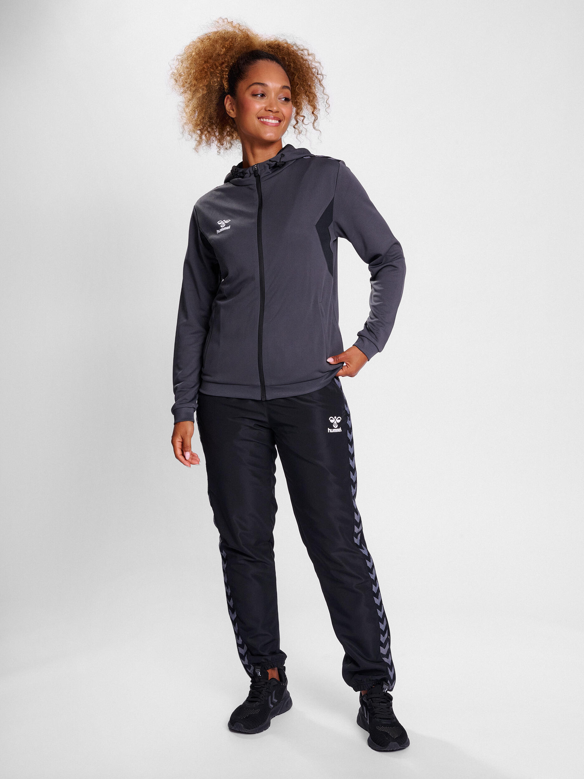 Sweatjacke mit Reißverschluss und Kapuze Frau Hummel Authentic 2/7