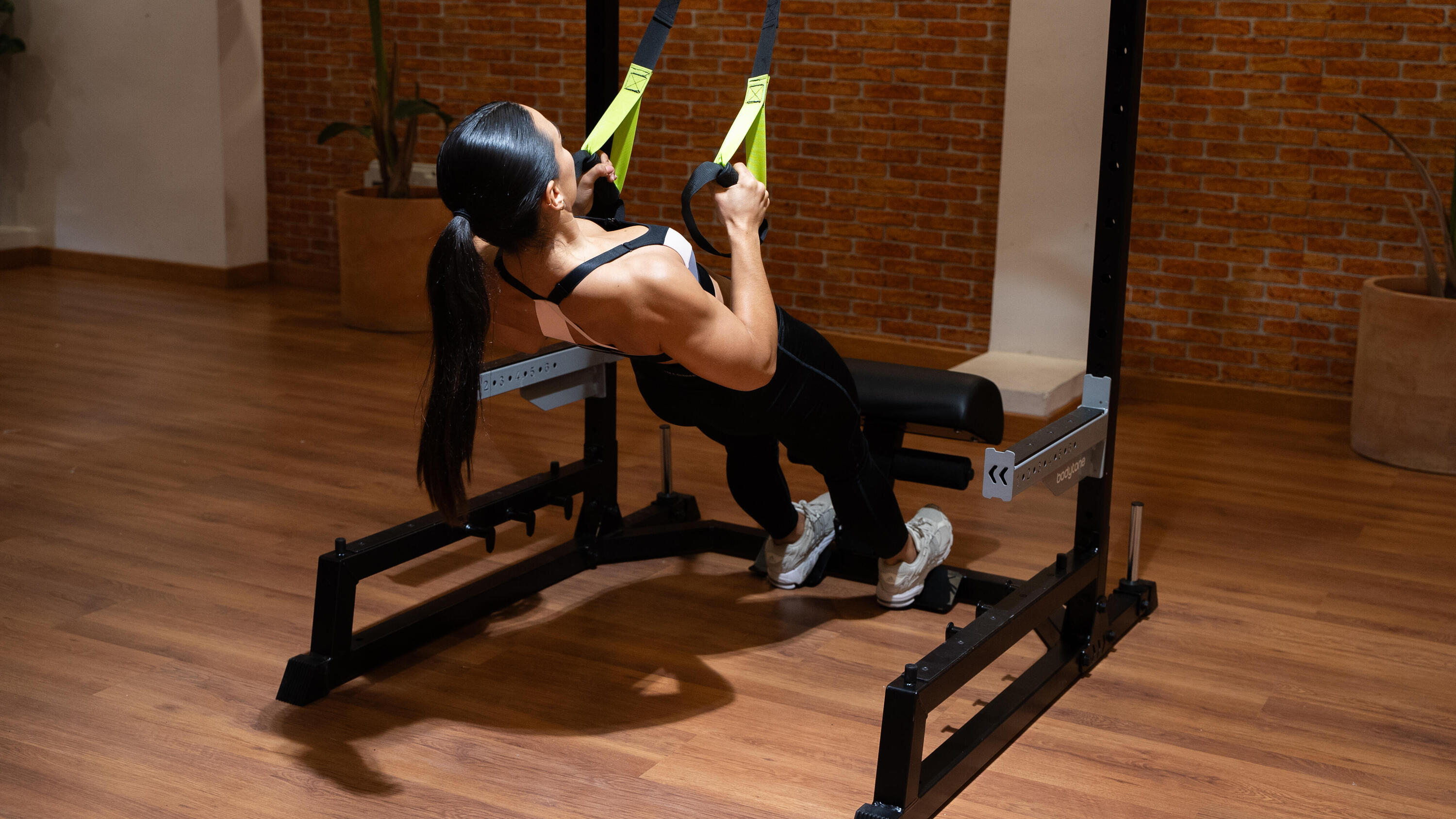 Multi rack de musculação multifuncional Bodytone HBC13. 7/8