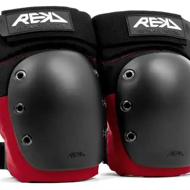 REKD Ramp sports knee protectors