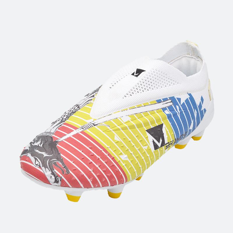 Ghete de fotbal MBrands 6.8, tricolor, lupul dacic, fara siret 45