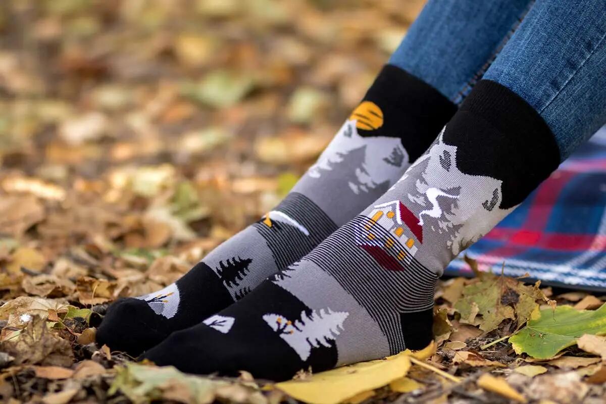 Sosete bumbac Arty Socks Peisaj Montan Gri, 43-46 EU 3/5
