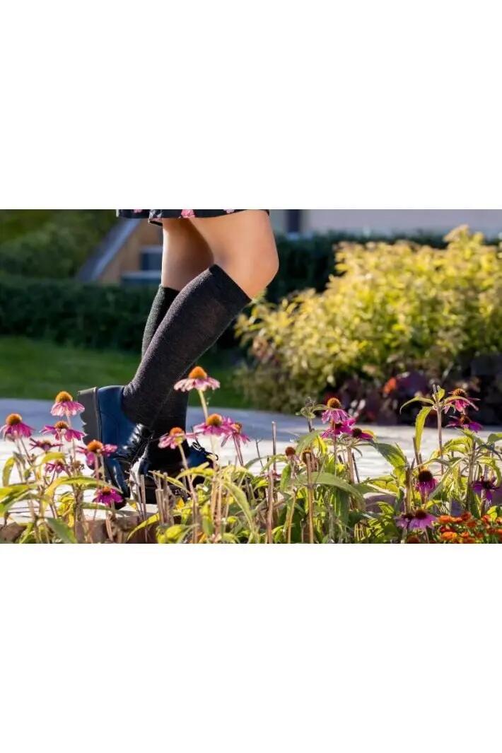 Chaussettes fines longues 3/4 en laine anthracite 3/6