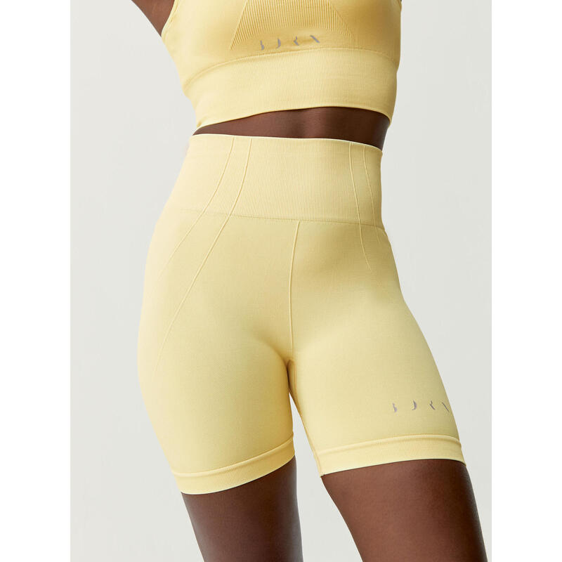 Urdhva Born Living Yoga Damen-Sportshorts