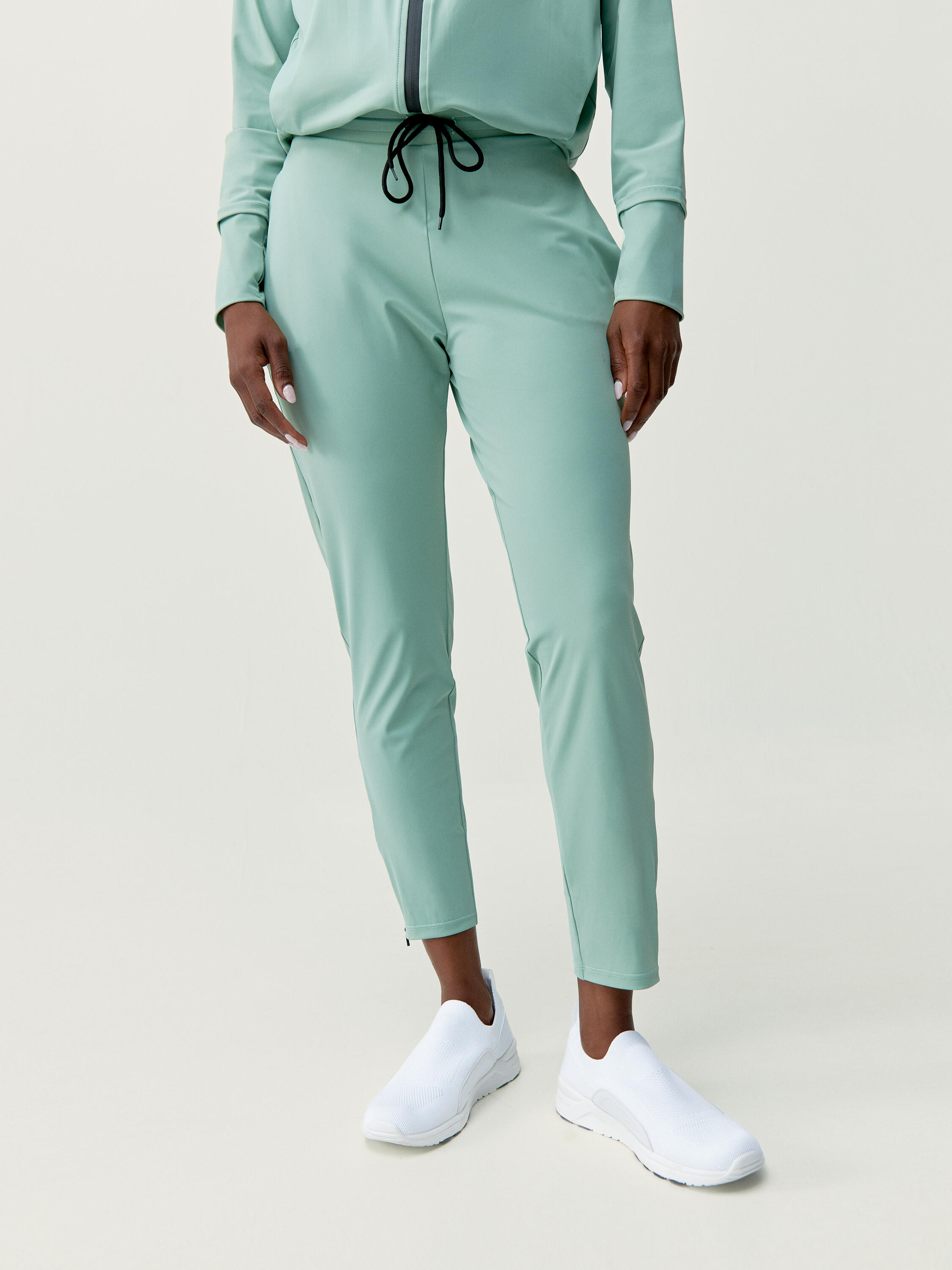 BORN LIVING YOGA Airla Born Living Yoga Damen-Sporthose