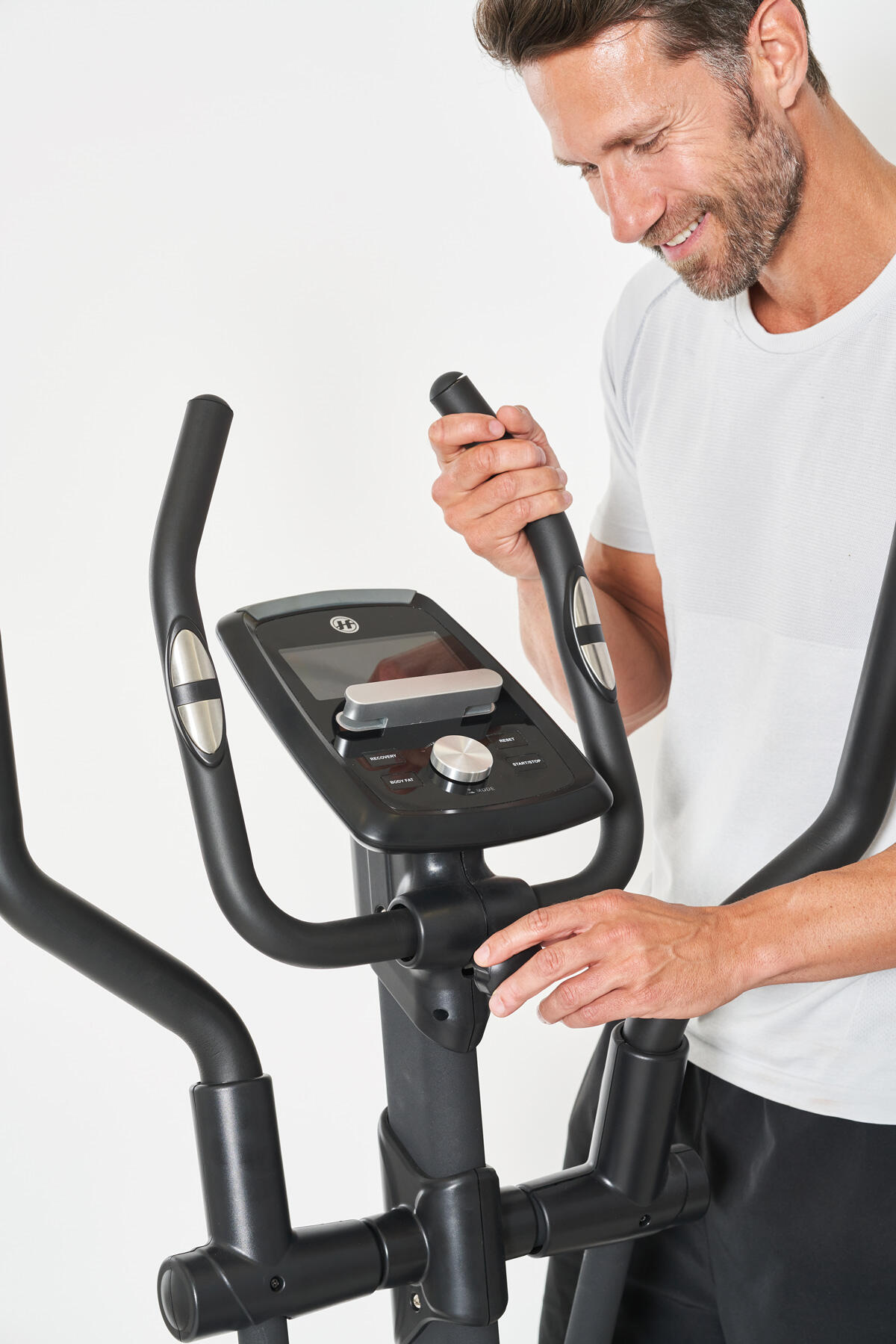 Vélo elliptique Syros 2.0 avec masse d'inertie de 22kg et 16 programmes 5/7