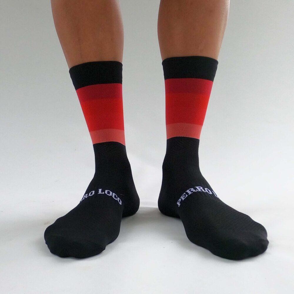 Calcetines Deportivos Ciclismo Perro Loco unisex Widow Negro y Rojo 3/3