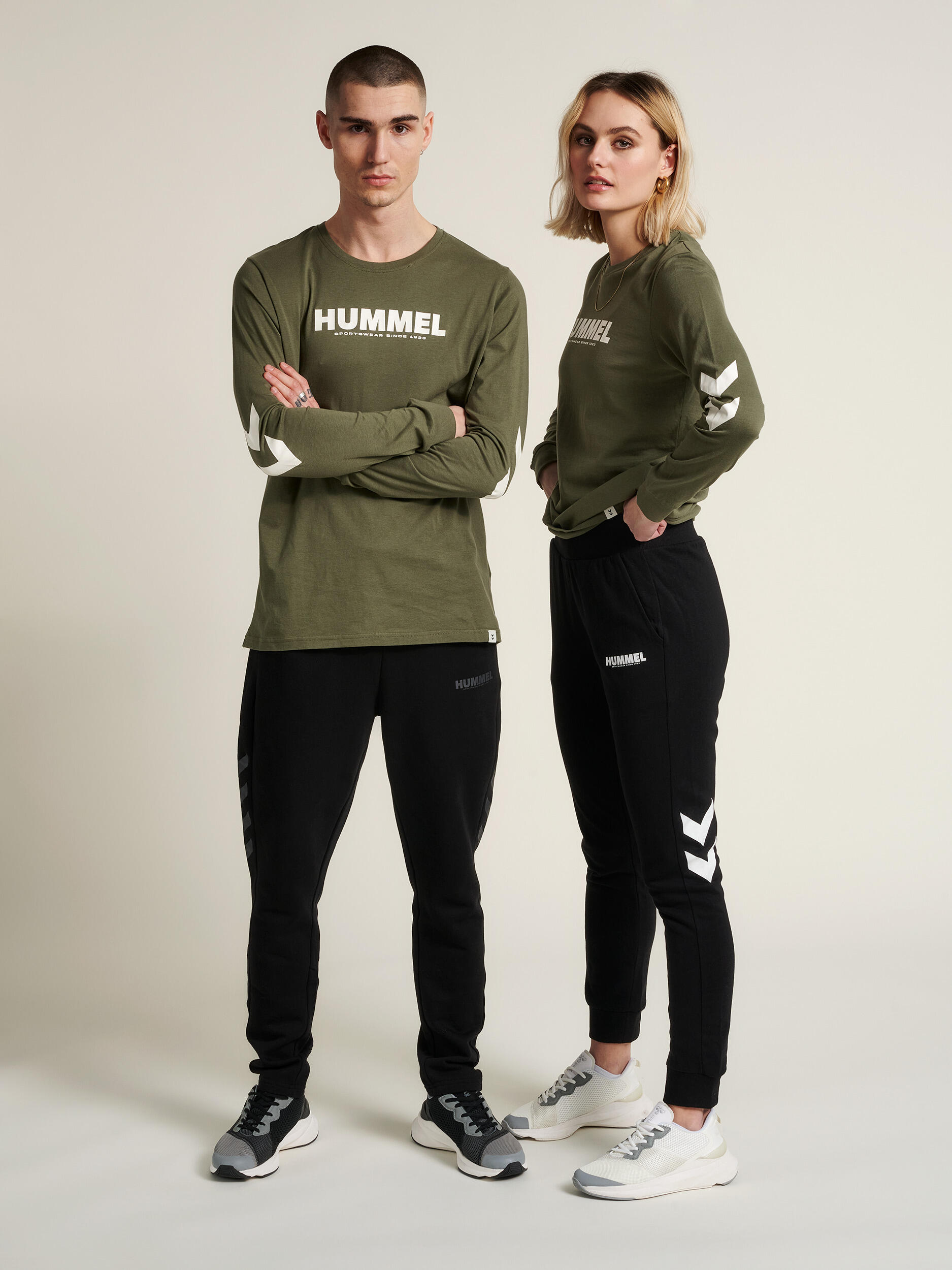 HUMMEL T-Shirt Hmllegacy Erwachsene HUMMEL