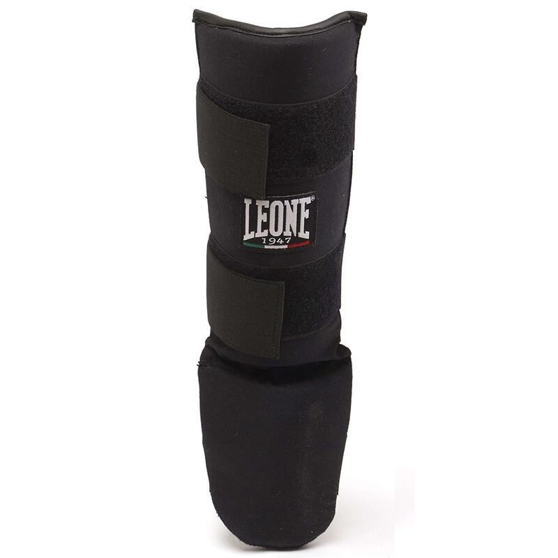 Espinilleras Kick Boxing Muay Thai Junior Leone 1947 BASIC  negro