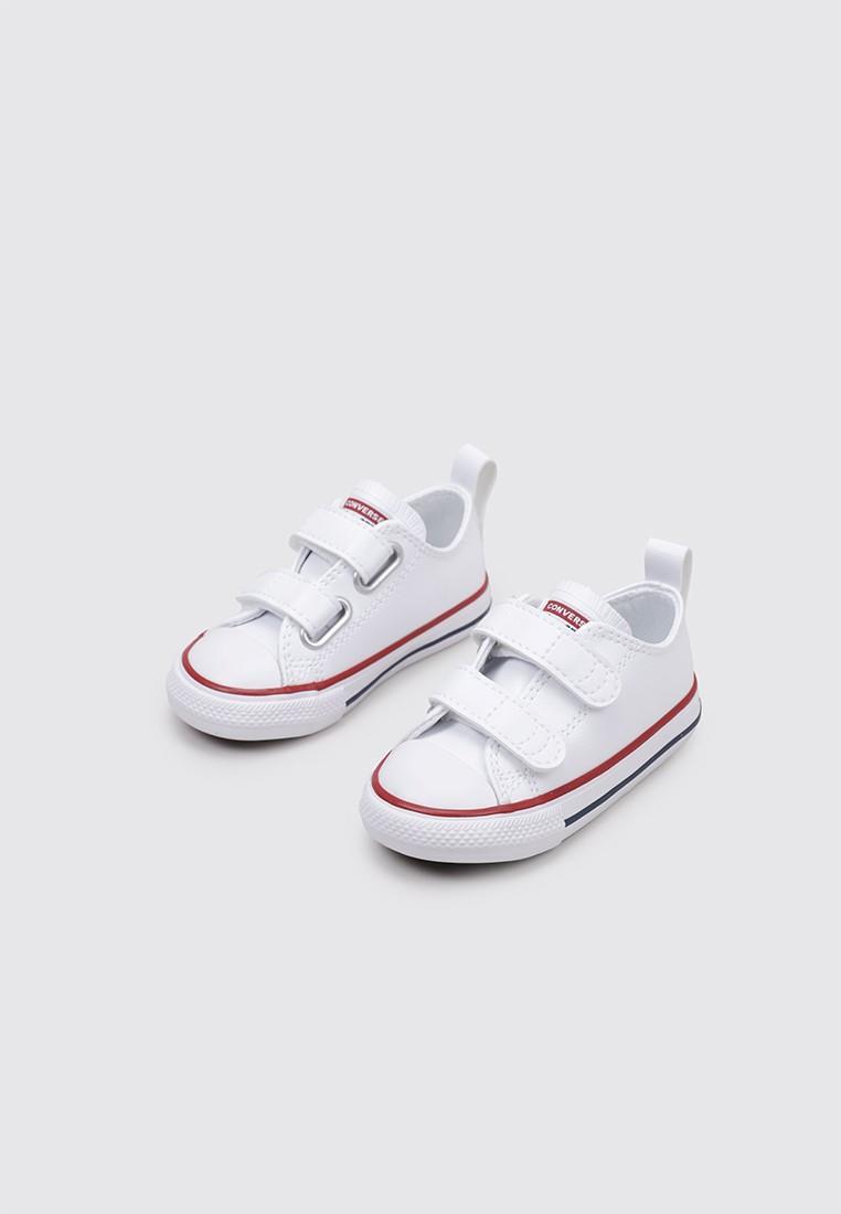 Baskets Converse modèle 748653C pour bébé 2/5