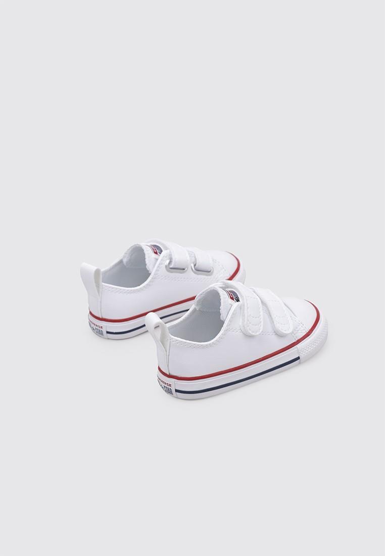 Baskets Converse modèle 748653C pour bébé 4/5