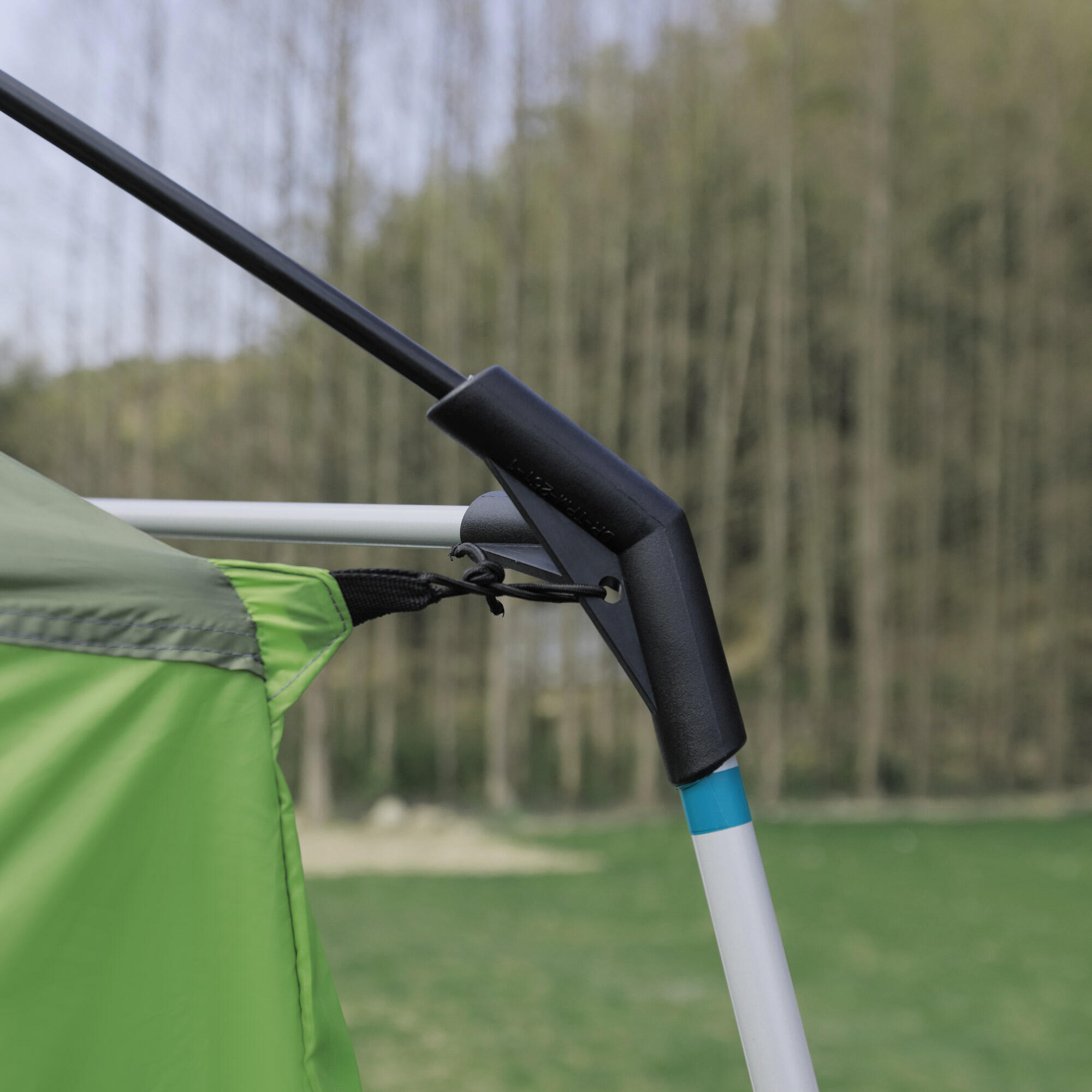 Tienda de Campaña Familiar Outsunny 405x305x225 cm Verde Oscuro y Verde Claro 4/7