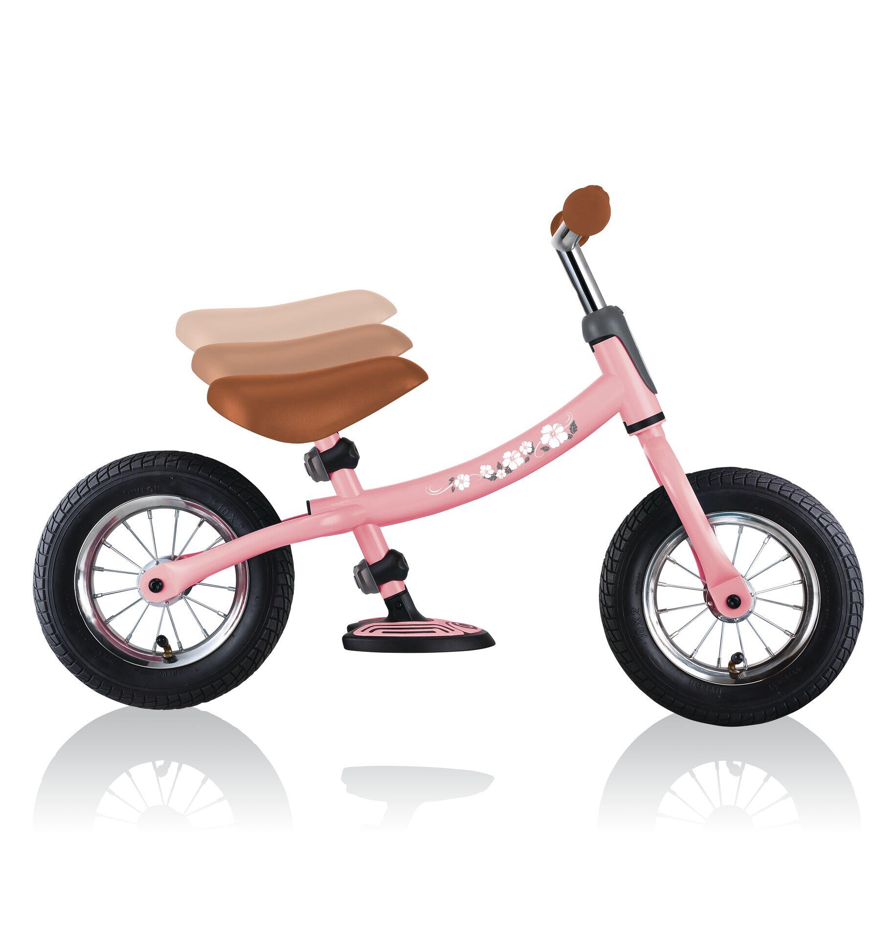 Globber Go Bike Air- Balance Bike - Pastel Pink 3/7