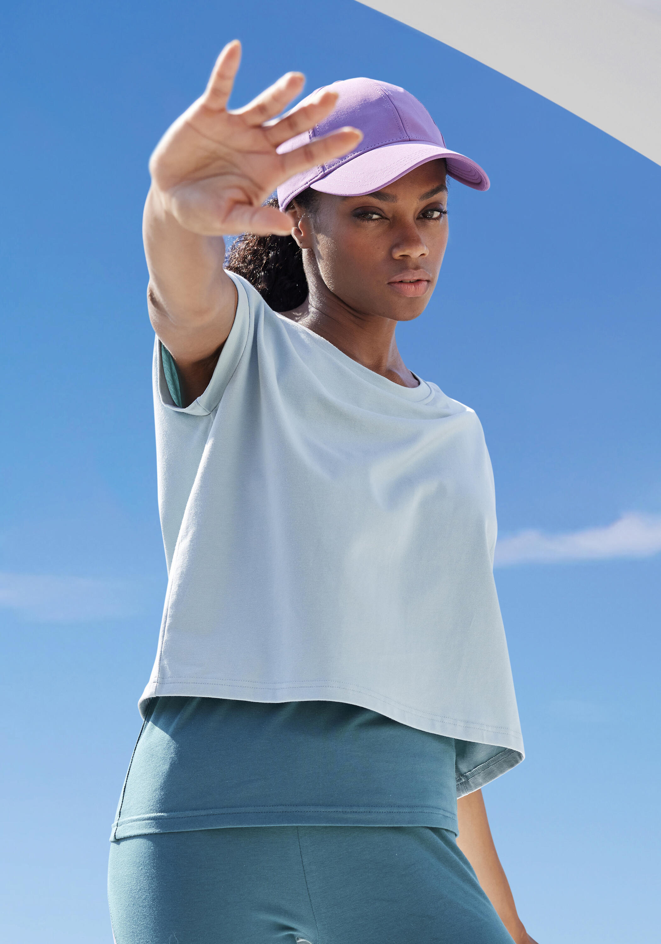 LASCANA ACTIVE picture