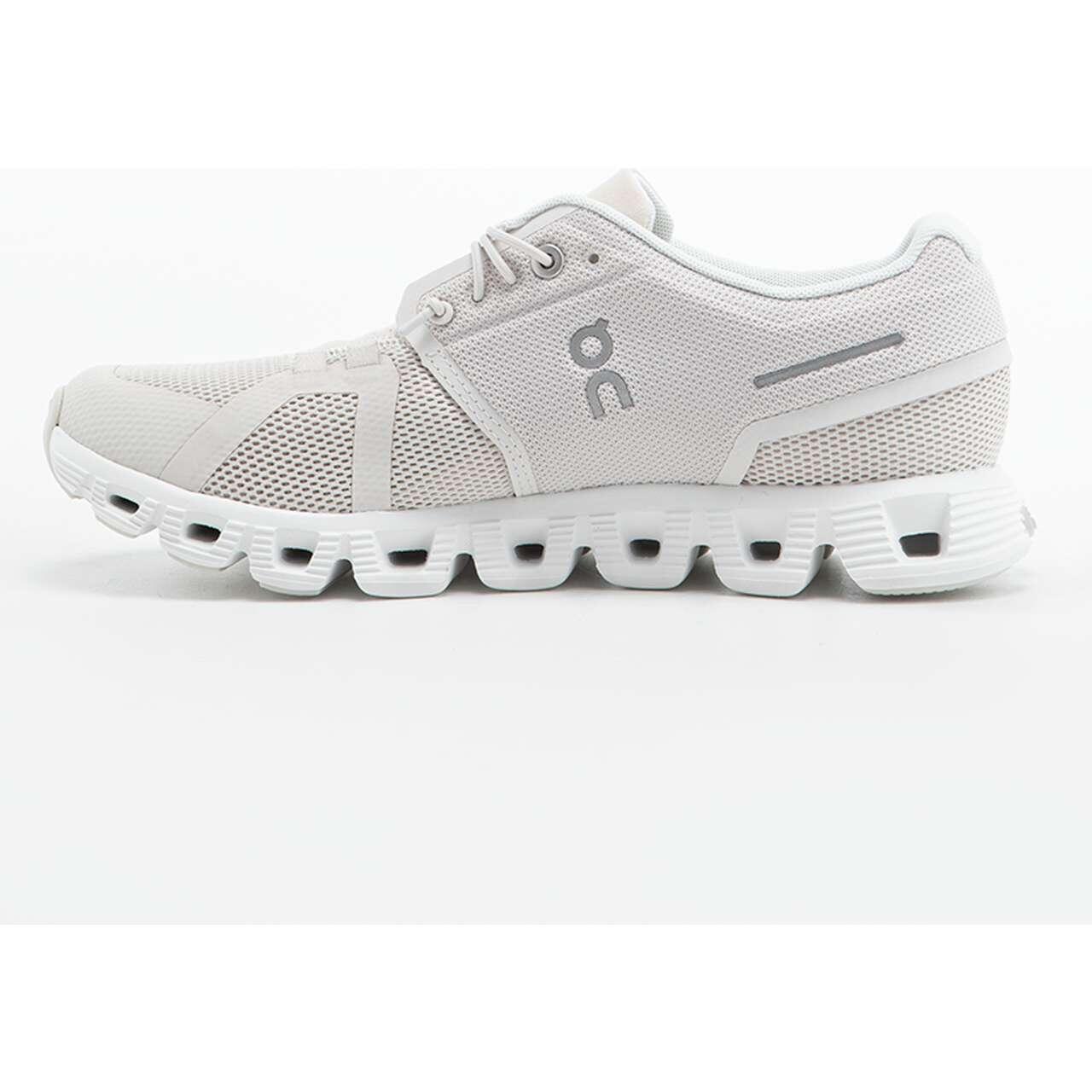 Zapatillas Gris On Running Cloud 5 Pearl-White 6/6
