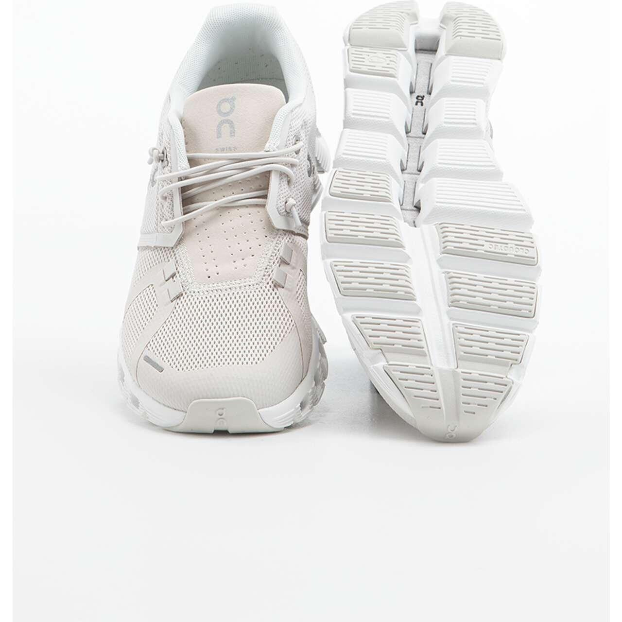 Zapatillas Gris On Running Cloud 5 Pearl-White 4/6
