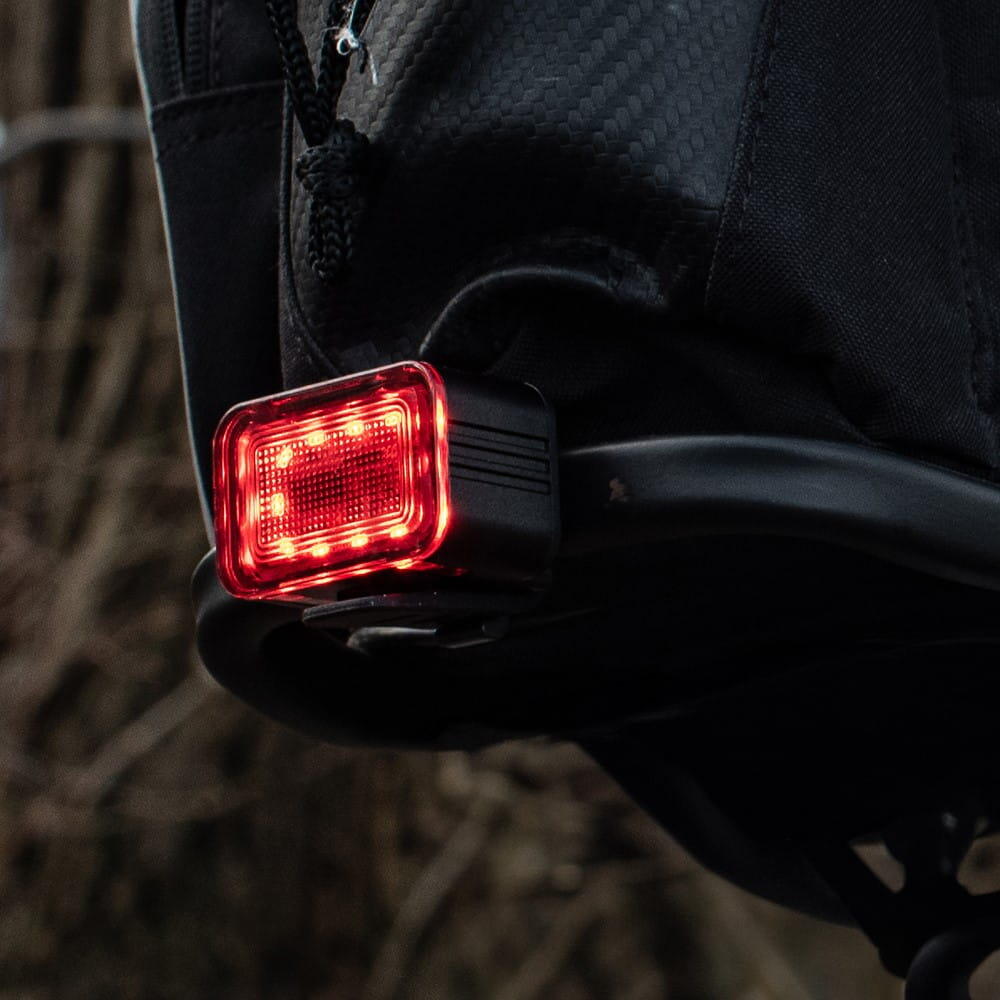 Vayox VA0152 achterfietslicht 300lm rood USB-C licht 2/6