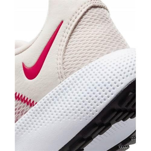 Schoenen om hard te lopen voor vrouwen Nike React Escape Rn 5/5