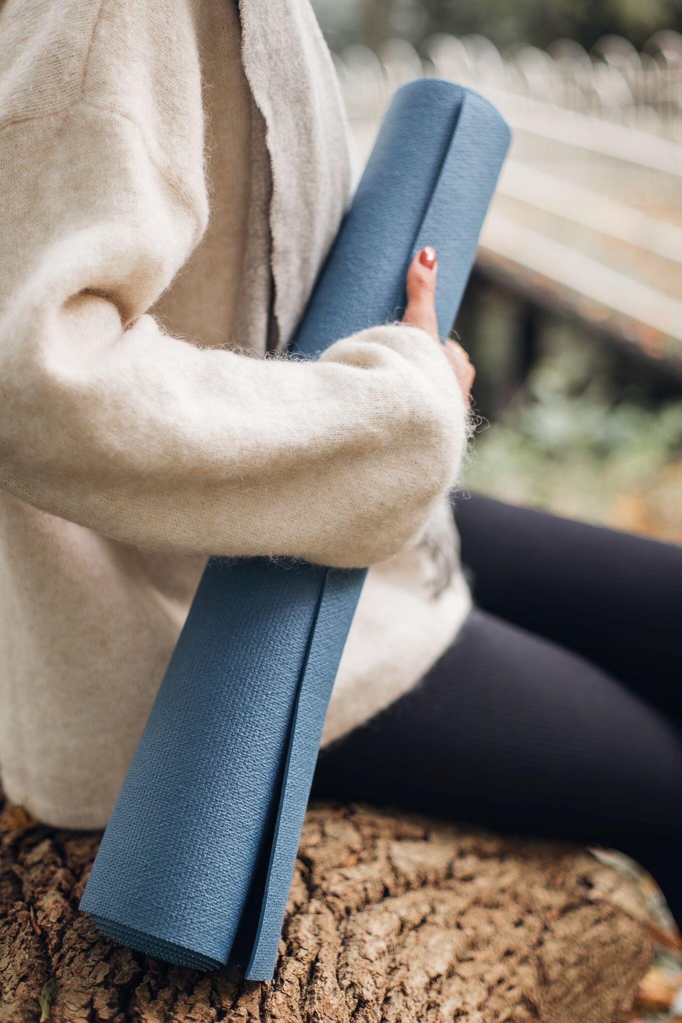 Lotus Yogamat travel blauw 3/5