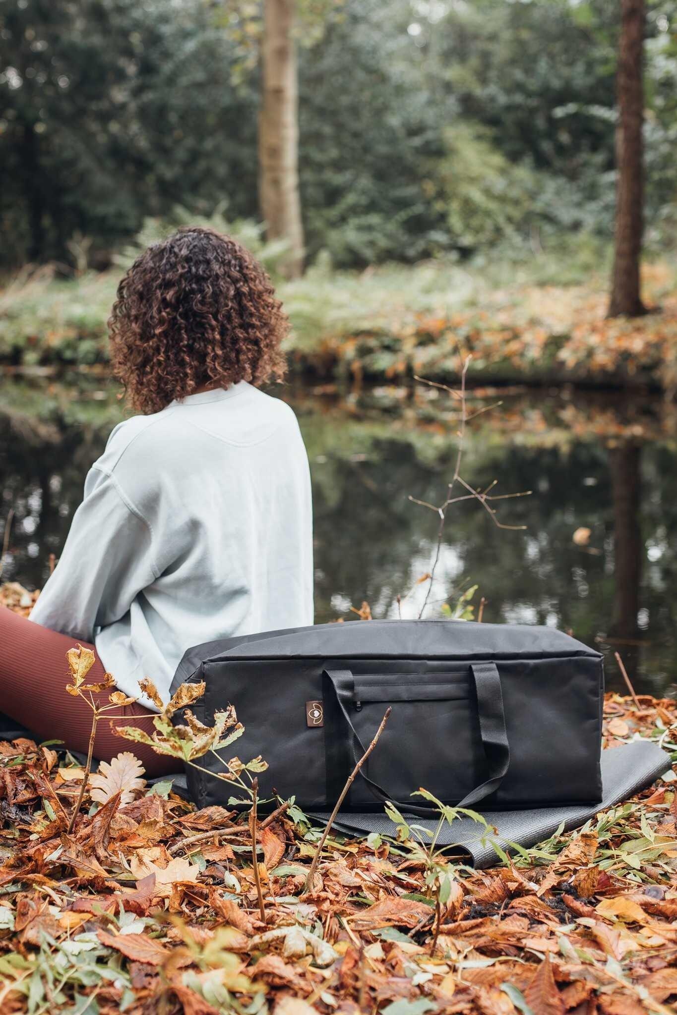 Lotus Yogamat travel zwart 3/5