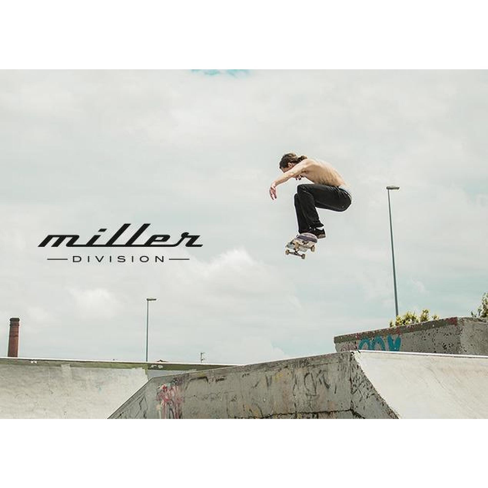 Skateboard completo MILLER PARTY Arce 31,75"x8" ABEC7 ruedas CREEK SHR