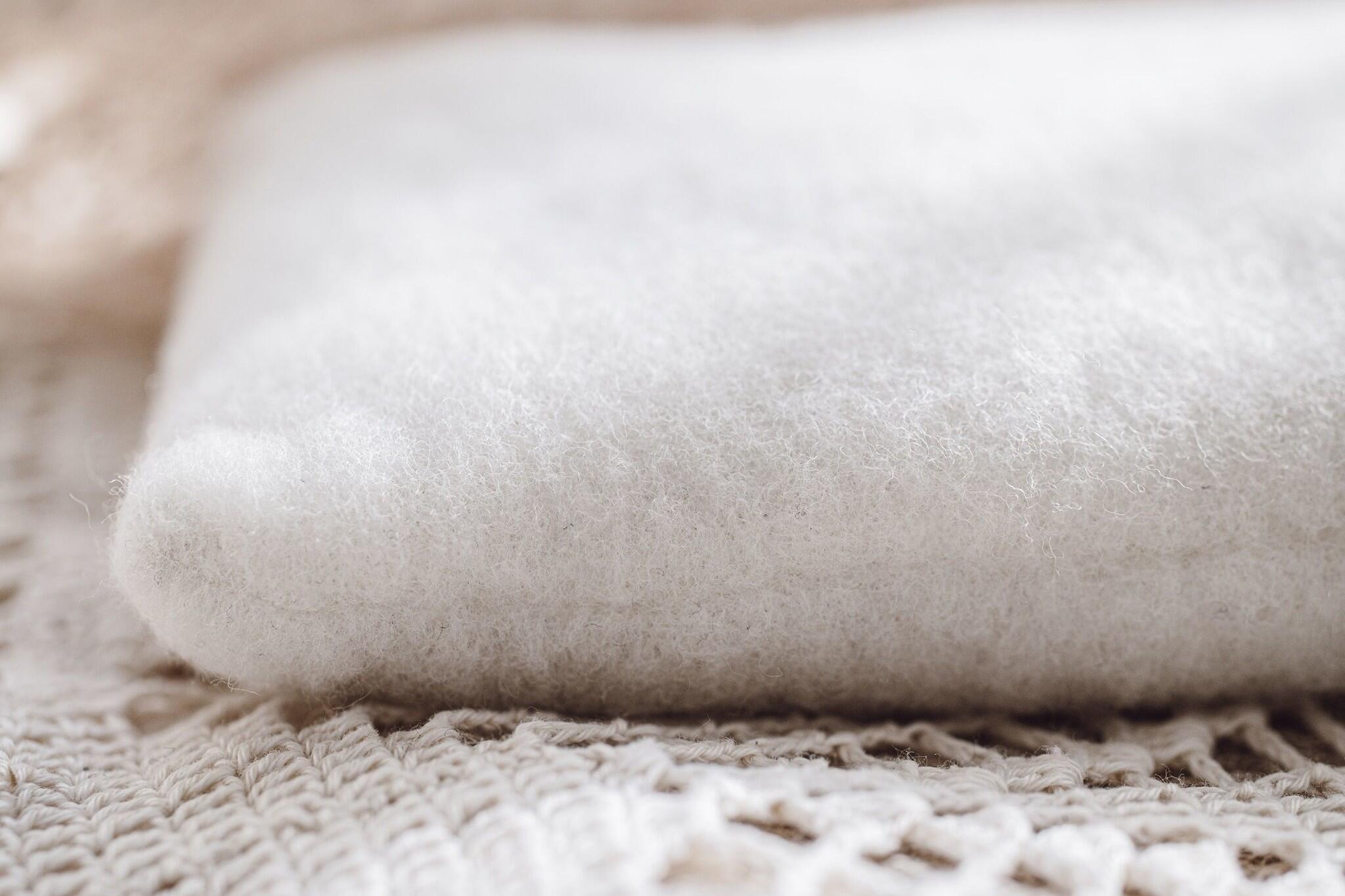 Lotus Oogkussen merino wol 5/5
