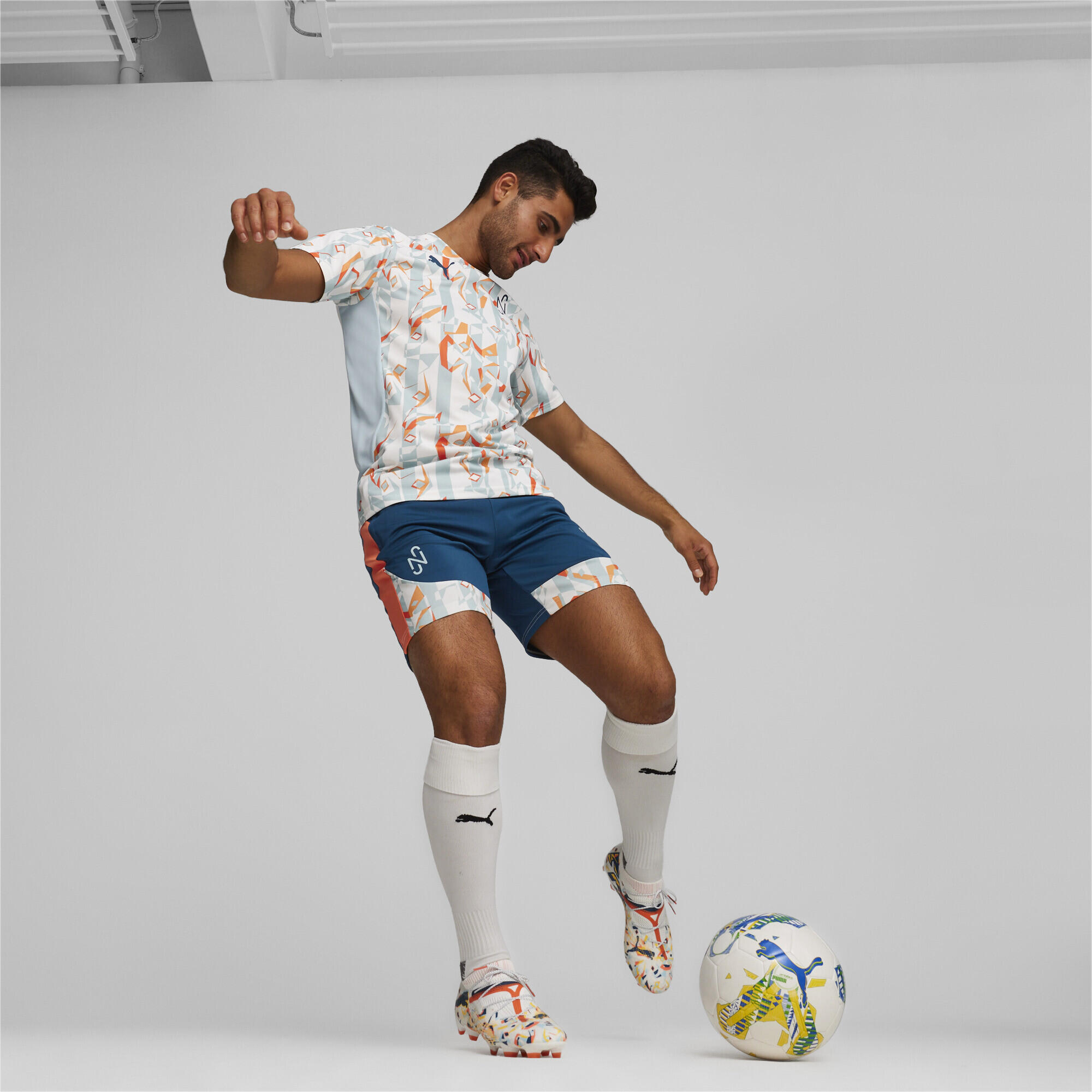 Short Creativity PUMA x Neymar Jr PUMA Ocean Tropic Hot Heat Blue Orange 5/6