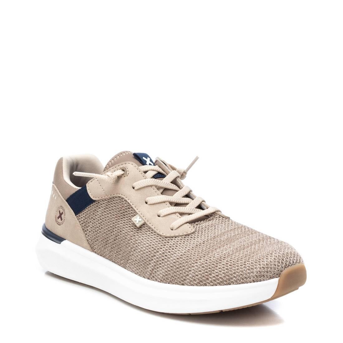 Zapatilla De Hombre Xti 142304 Taupe 2/4