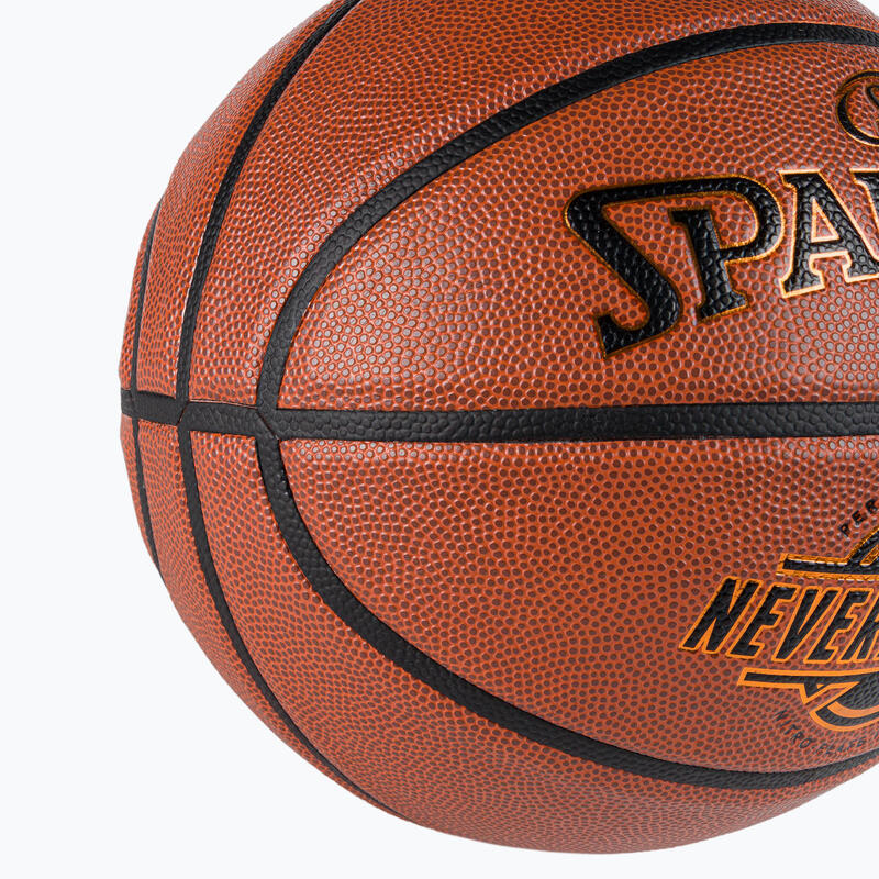 Balón de baloncesto Spalding NeverFlat Max