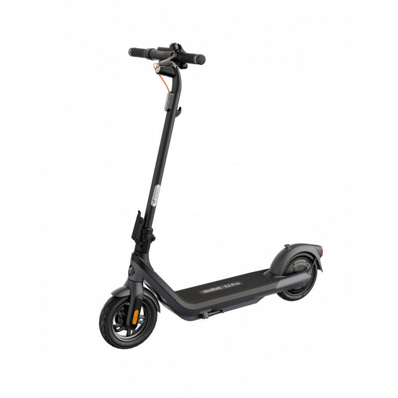 Trottinette Ninebot E2 Pro – Rapide, Sûre & Efficace by Segway