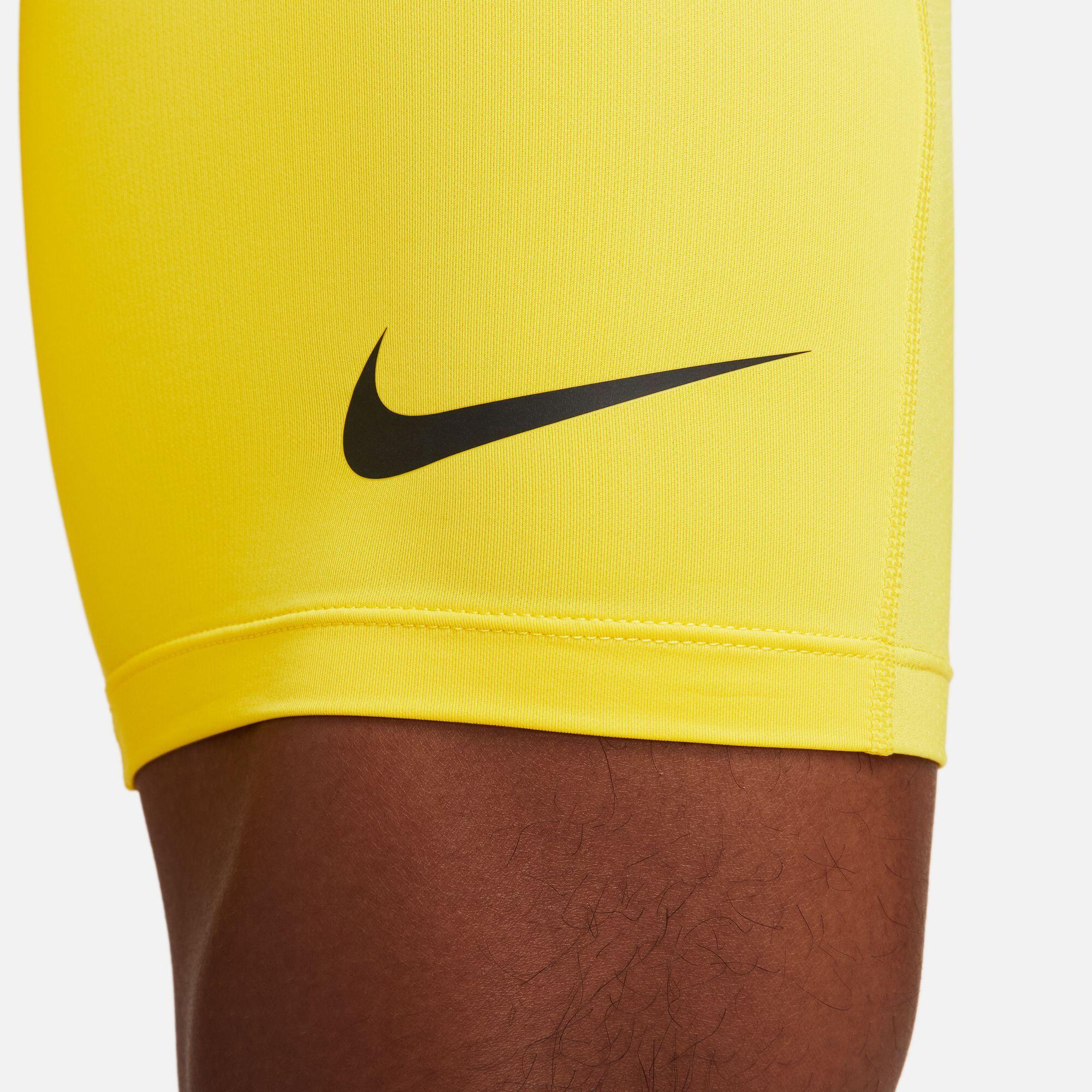 SHORT Pro Dri-FIT Strike DH8128-719 3/4