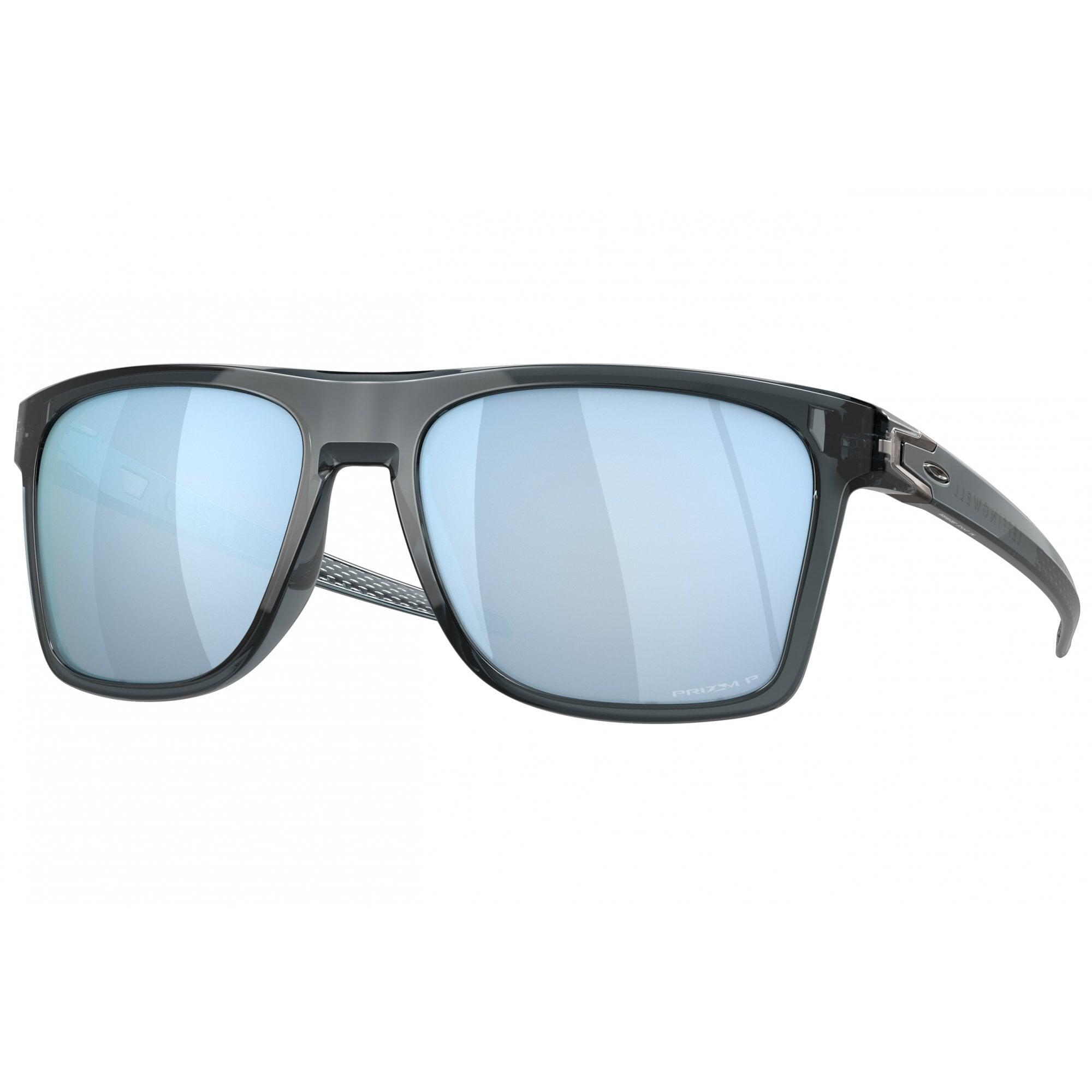 OAKLEY picture