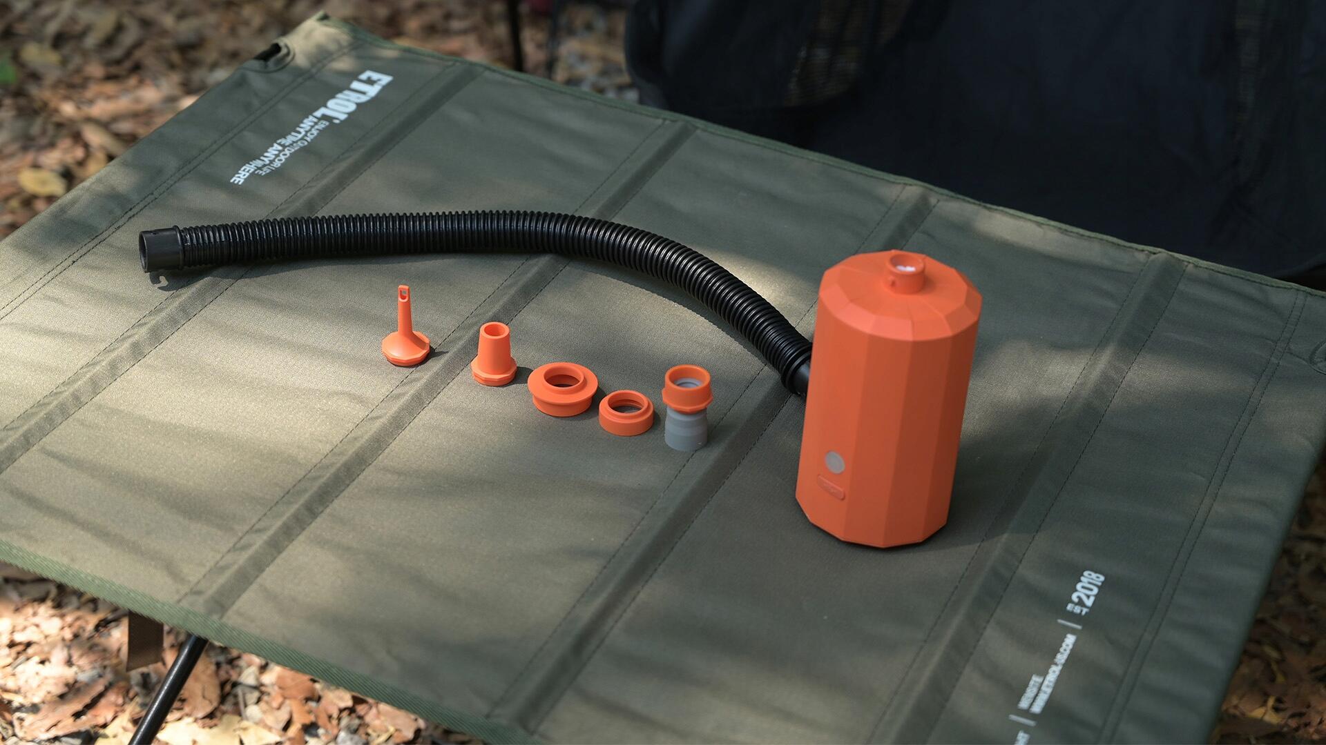 Pompka akumulatorowa elektryczna do materacy AEROGOGO GIGA PUMP 80 P80G-01 3/7