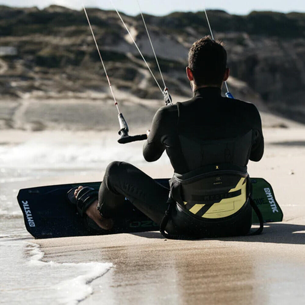 MYSTIC Voltt Wetsuit 5/4/3 Frontzipip Zwart 4/5