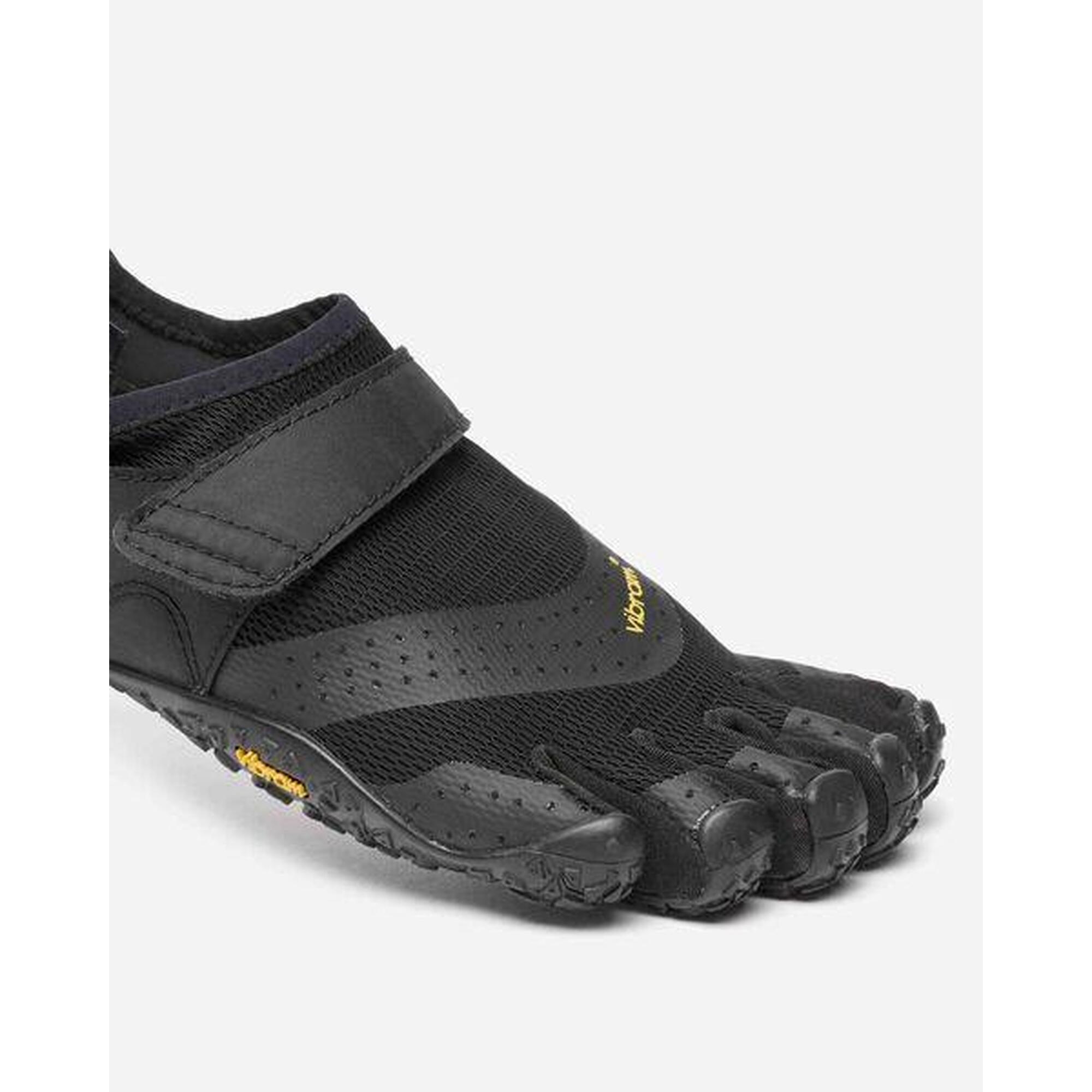 V-AQUA 18M7301 Fivefingers Shoes - Black