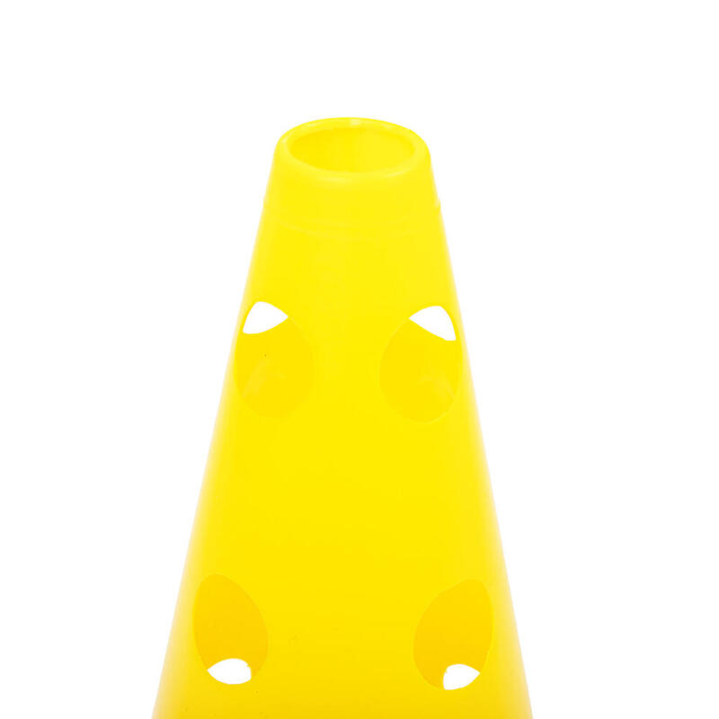 CONE PERFURADO BÁSICO (23cm - AMARELO)