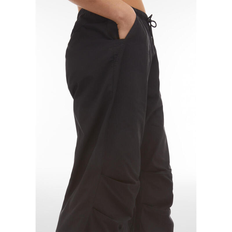 Pantalon parachute en popeline avec lacets ajustables aux chevilles