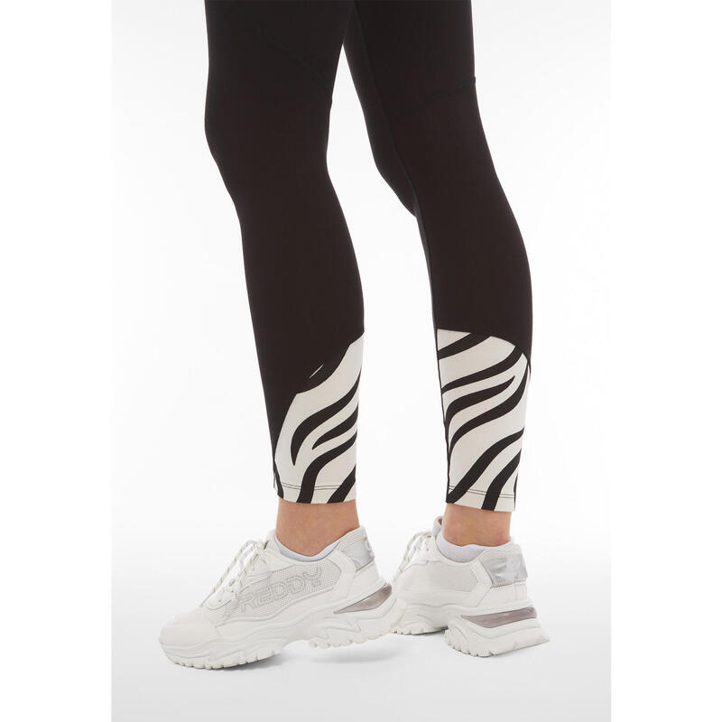 Leggings in jersey con dettagli zebrati e tasca laterale