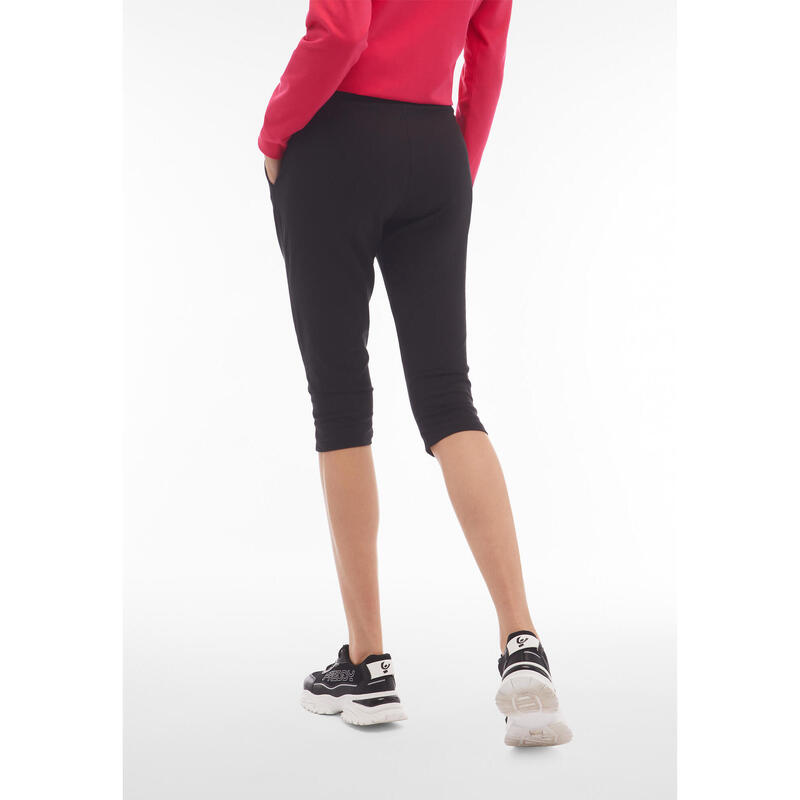 Pantaloni sportivi da donna lunghezza corsaro in jersey